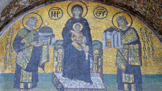Konstantinus ja Konstantinopoli Justinianus ja Hagia Sofia Neitsyt Maria mosaiikissa
