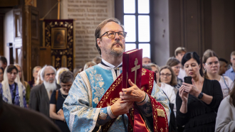 juha-lampinen-patriarkaalisessa-liturgiassa-2023