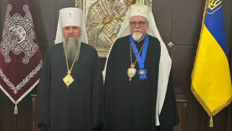 Kiovan ja koko Ukrainan metropoliitta Epifani ja Helsingin ja koko Suomen arkkipiispa Elia palvelivat yhdessä Kiovassa 1.10.2025.