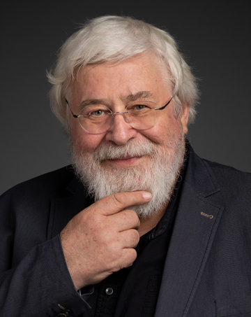 Arkkipiispa_Leo kirjailijakuvassa