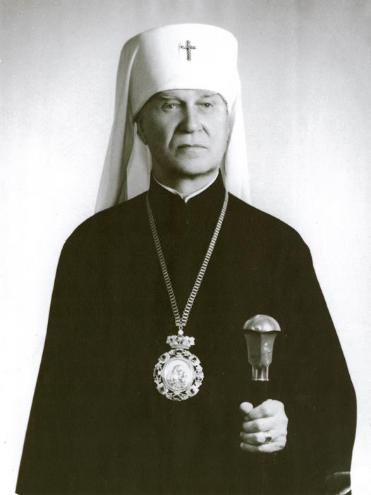 Arkkipiispa Herman virallisessa potretissa