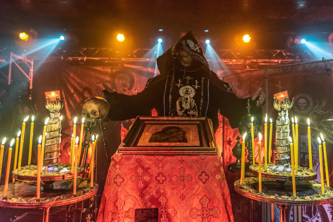 BATUSHKA esiintyy Dagda Live Clubilla Italiassa 
