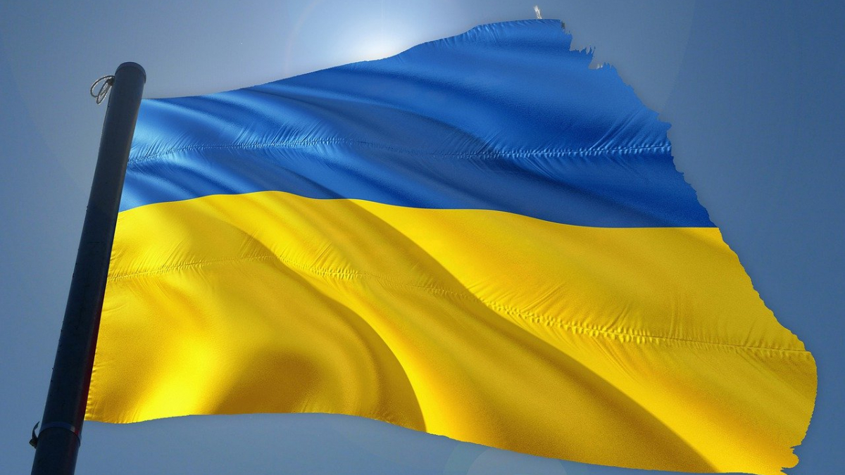 Ukrainan lippu liehuu