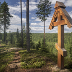 ortodoksinen risti erämäässä Suomen itärajalla