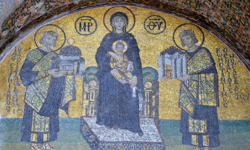 Konstantinus ja Konstantinopoli Justinianus ja Hagia Sofia Neitsyt Maria mosaiikissa