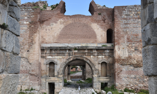 Nikea_portti_Konstantinopoliin