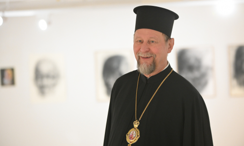 Metropoliitta Arseni Ville Löppösen näyttelyssä