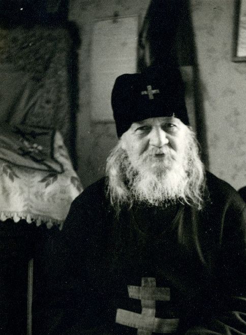 Pyhittäjä Johannes Valamolainen säteili hyvyyttä rippilapsilleen – kirjeitä sai myös salaperäinen nunna Maria