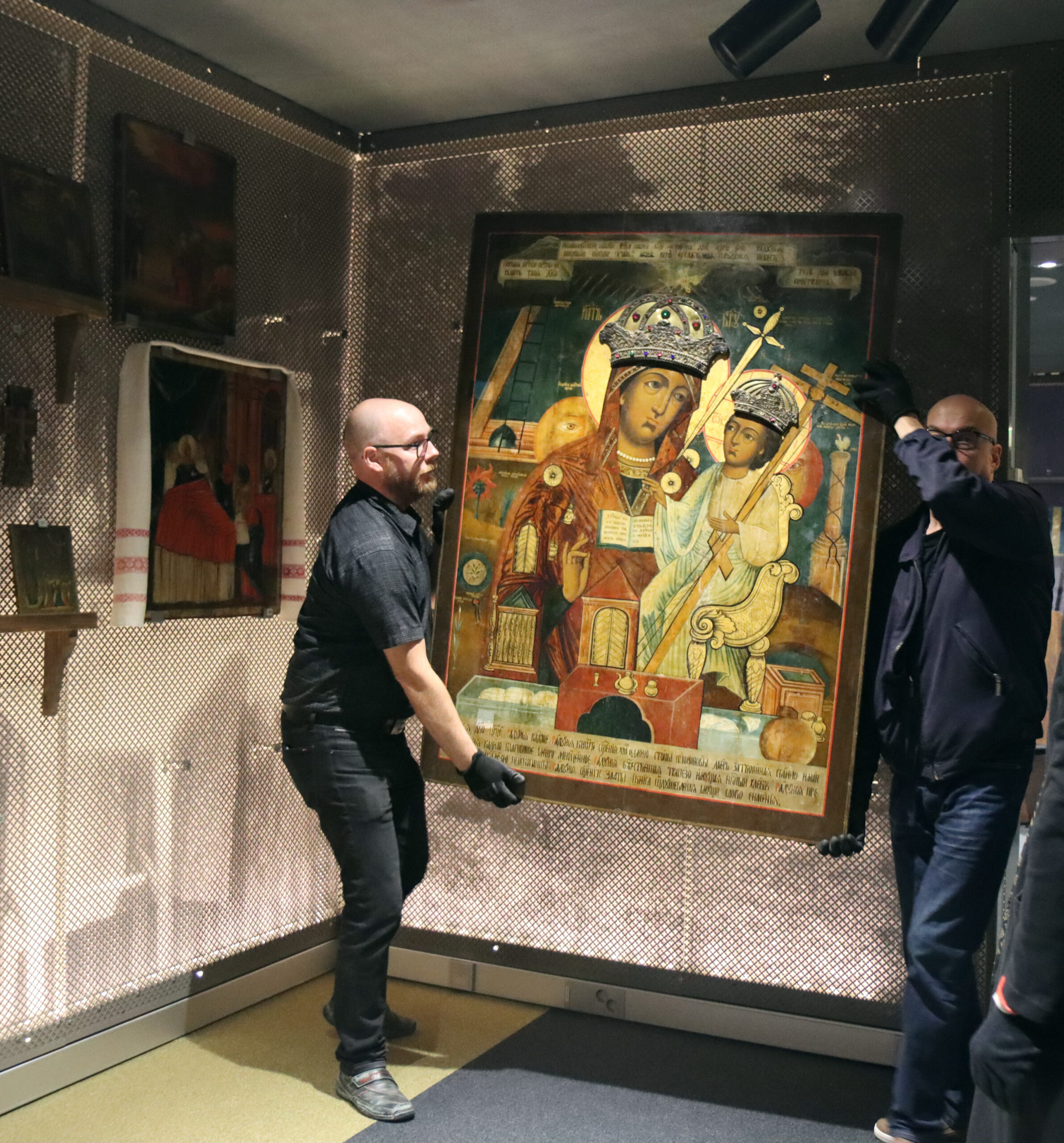 Ihmeitätekevä Jumalanäidin ylistys -ikoni siirretään museosta takaisin jumalanpalveluskäyttöön ortodoksikirkkoon Kuopiossa