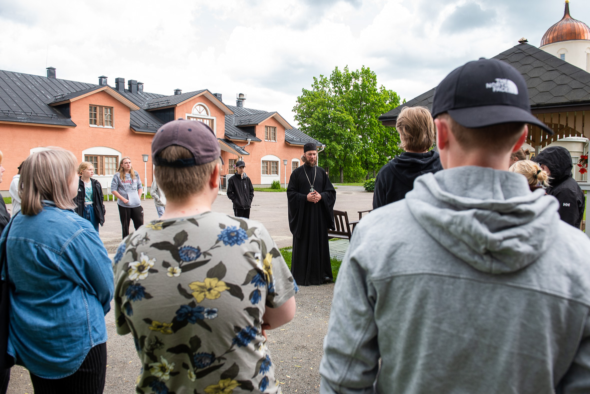 Kripari alkoi Valamossa: ”Uusia kavereita ympäri maata!”