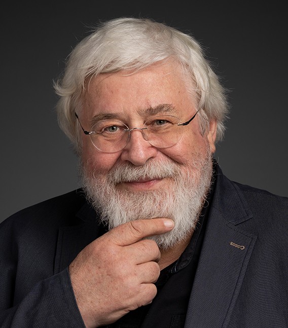 Arkkipiispa Leon uusi runoteos käsittelee nykyajan ilmiöitä