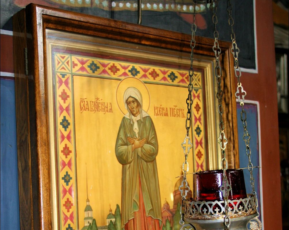 Pyhät äidit -sarja: Autuas Ksenia Pietarilainen menetti miehensä äkillisesti ja alkoi elää Kristuksen tähden houkkana