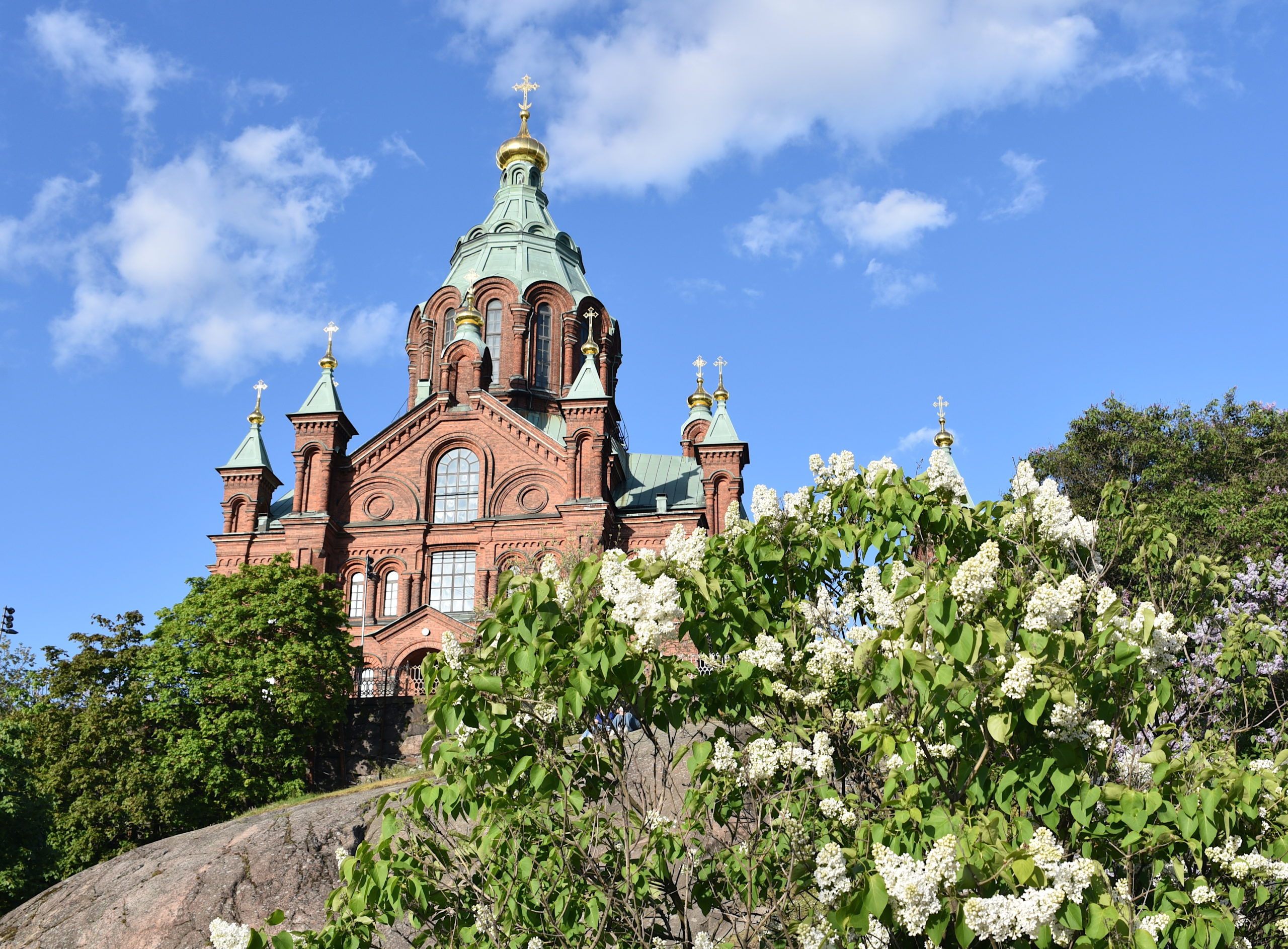 Patriarkaaliset palvelukset kirkkomme autonomian 100-vuotisjuhlan aikana: Mitä kaikkea on hyvä tietää?
