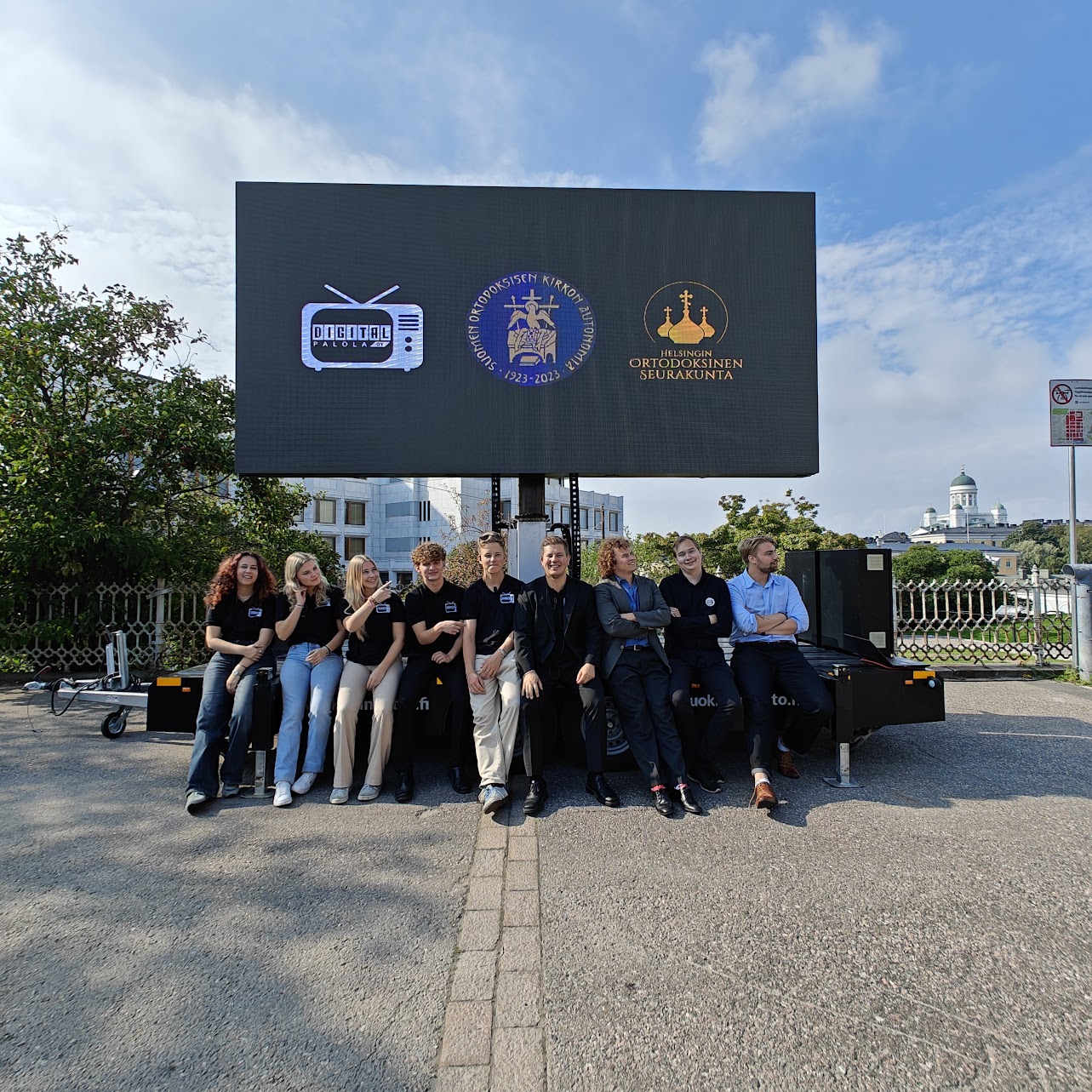 Digital Palola tuotantotiimi Uspenskin edustalla 2023