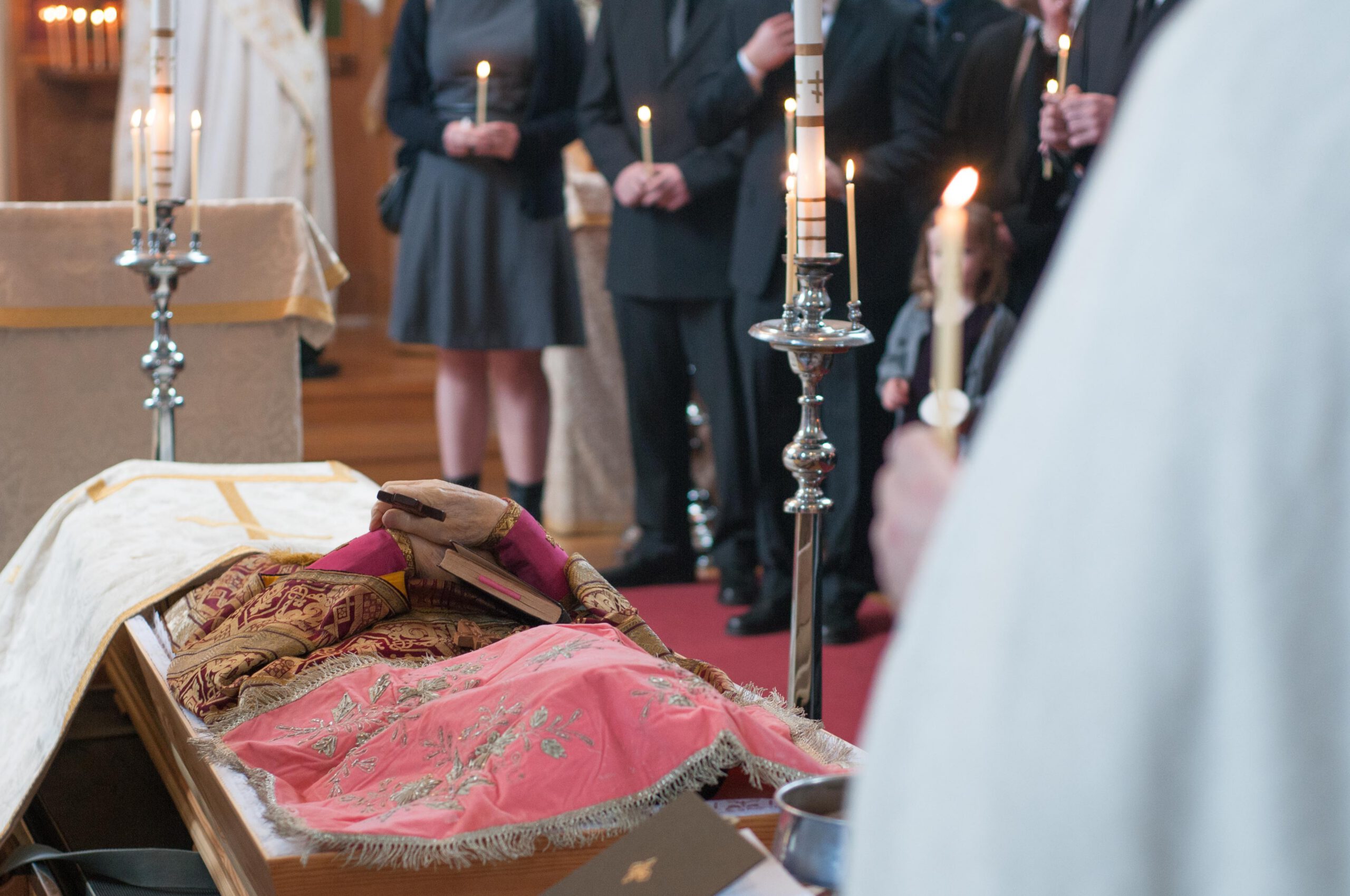 Ortodoksinen kirkko ei hyväksy eutanasiaa, mutta vaalii oikeutta hyvään kuolemaan