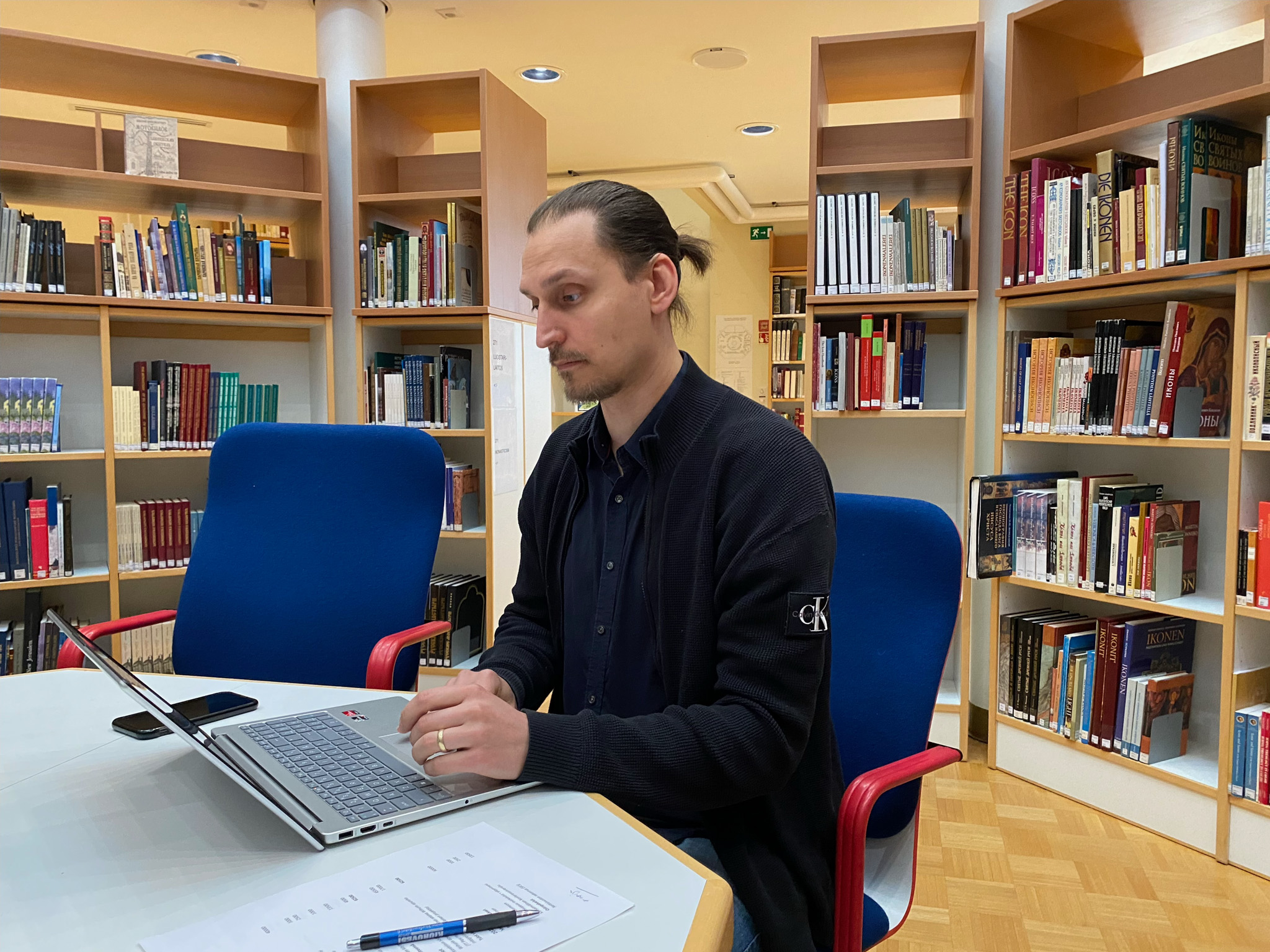 Entinen luterilainen pappi on nyt ortodoksi, joka tutkii kirkkomme aarteita Valamon luostarissa