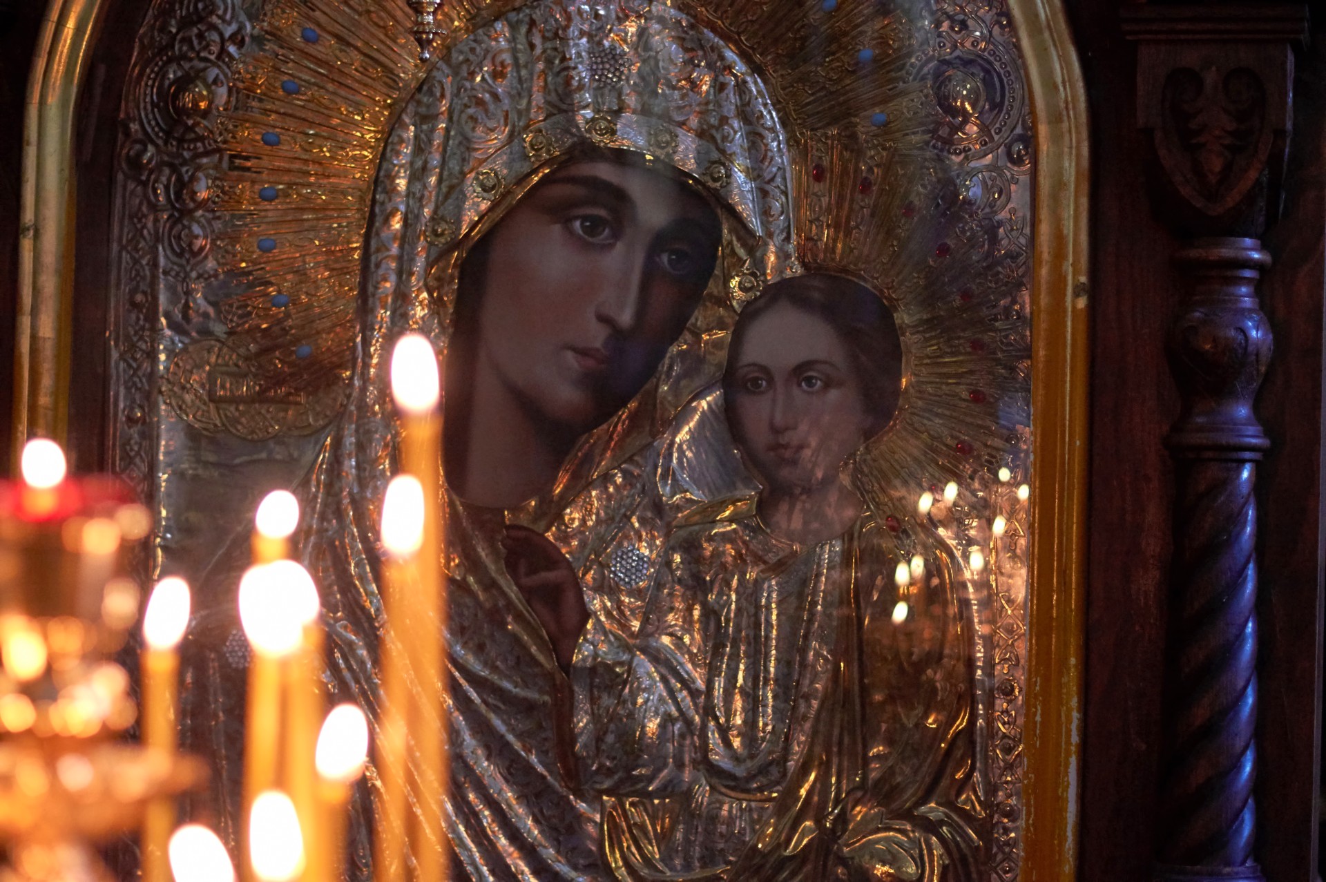 Minisaarnat 11.–17.11.2024: Kirkko on köyhien, rikkonaisten ja syntisten sairaala, jossa Vapahtaja huolehtii kaikista