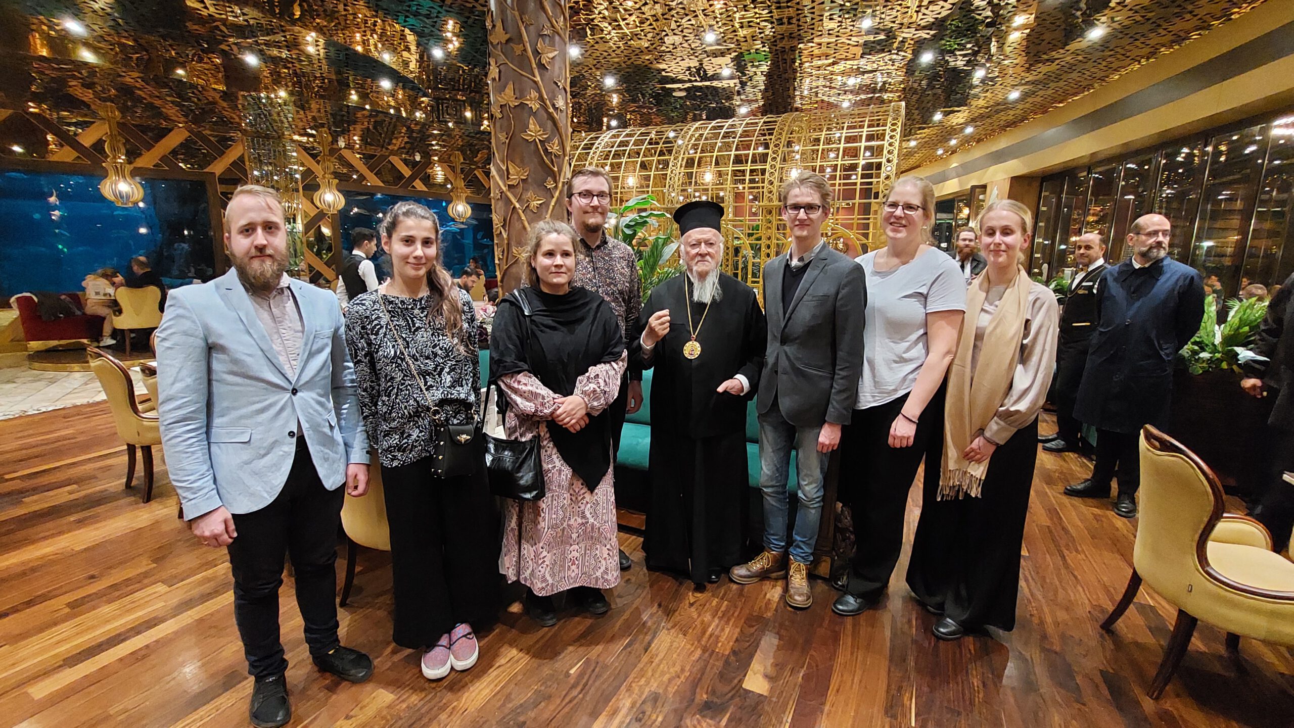 Kokemuksia rauhasta, uskosta ja kavereista – kyselytutkimus valottaa nuorten ortodoksien osallisuutta