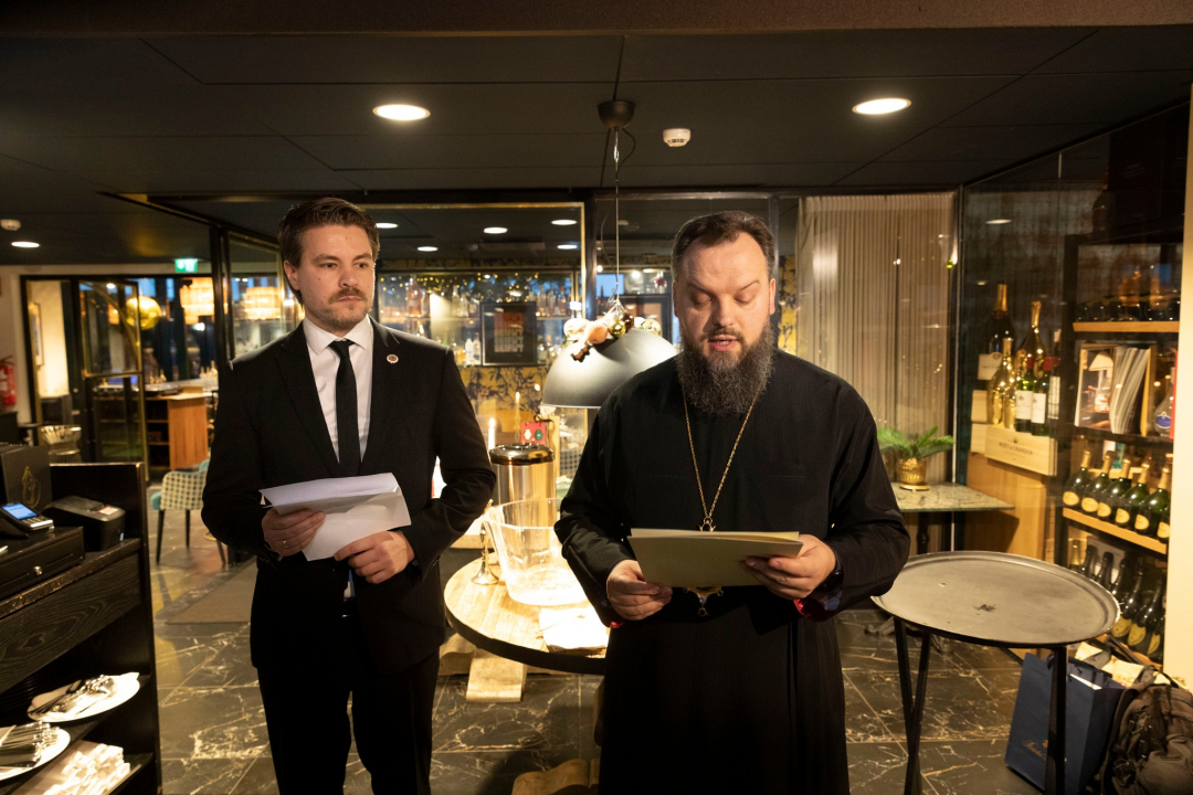 Kiovan ja koko Ukrainan metropoliitta Epifanin tervehdyksen luki juhlassa Vyshorodin arkkipiispa Agapit