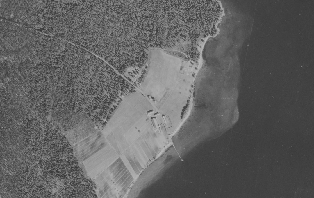 Keiteleen Hiekka sodan jälkeen ilmakuvassa