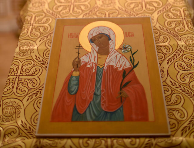 Lucia-ikoni-analogilla-vaakakuva-