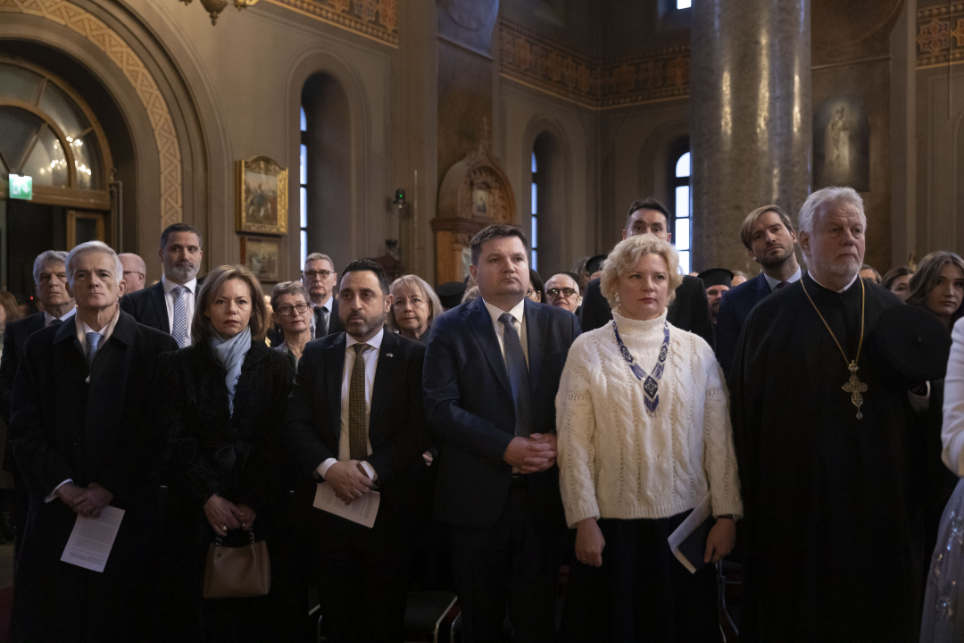 Ukrainan suurl&auml;hettil&auml;s uspenskin katedraalissa