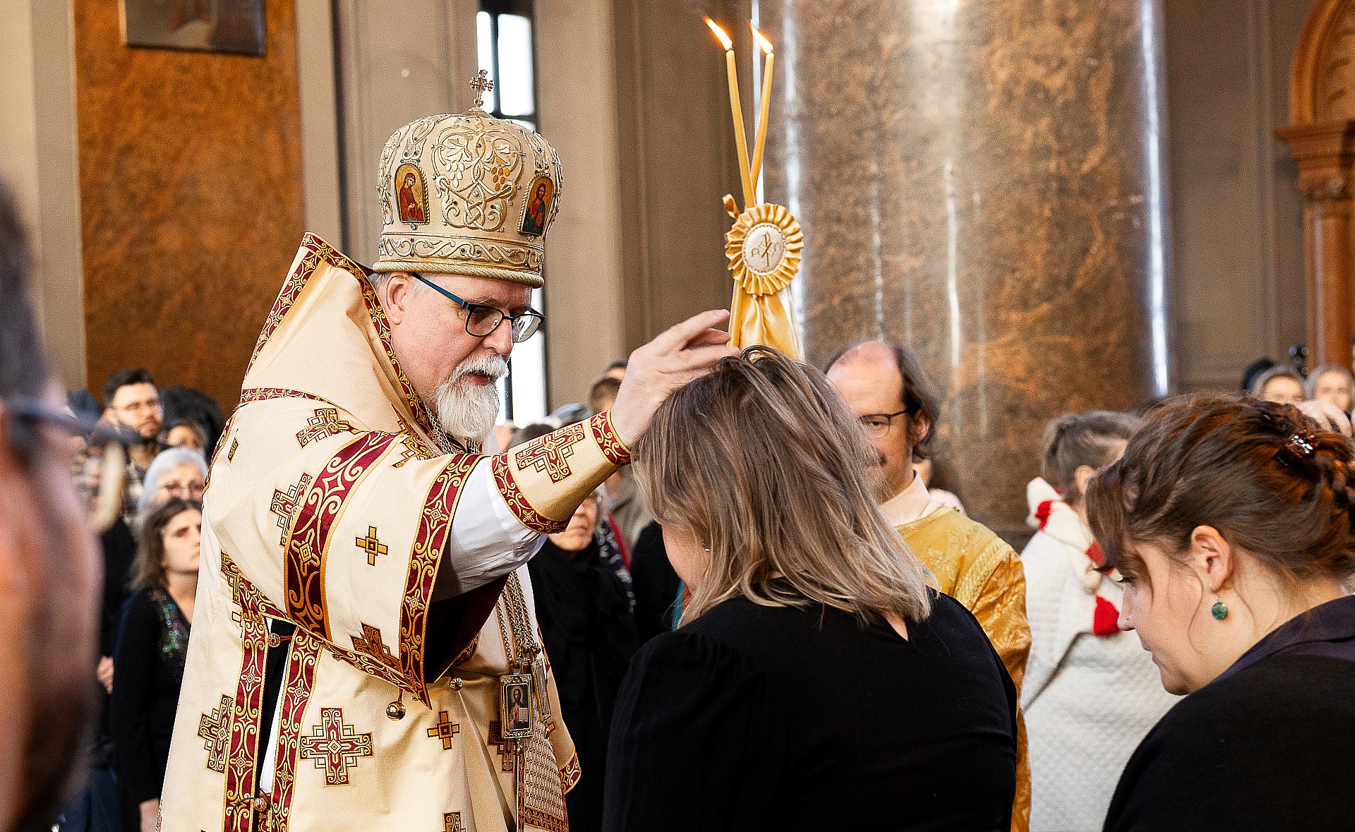 Arkkipiispa Elia toimittaa pääsiäisen juhla-aikana näissä paikoissa – katso myös Uspenskin striimausten ajankohdat!