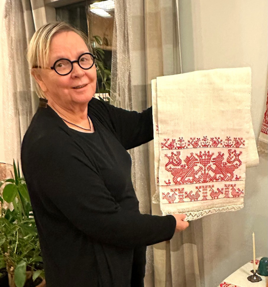 tarja-kaarina-tapiola Juliana-yhteisöss&auml;