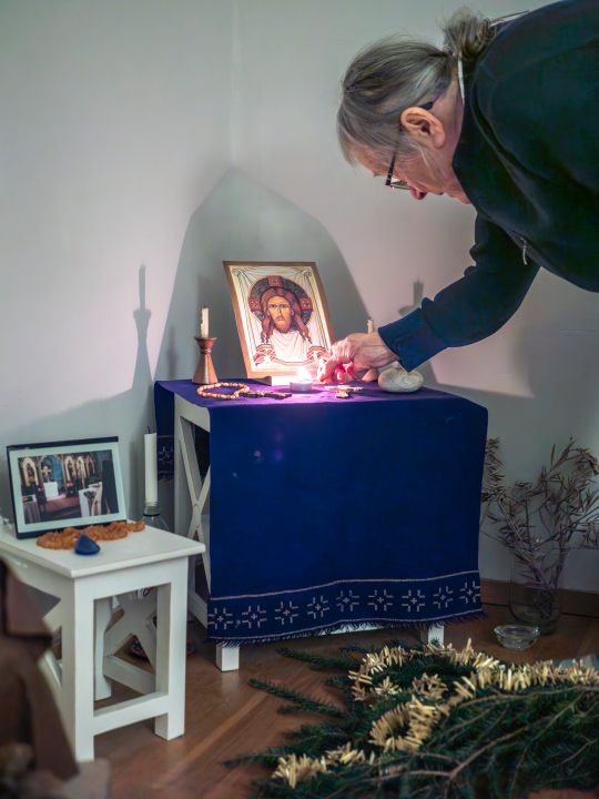 Helvi_Pulla sytyttää tuohusta