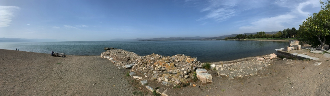 Nikean ensimmäisen kirkolliskokouksen paikkana palvelleen kirkon rauniot lepäävät Iznik-järven pohjassa