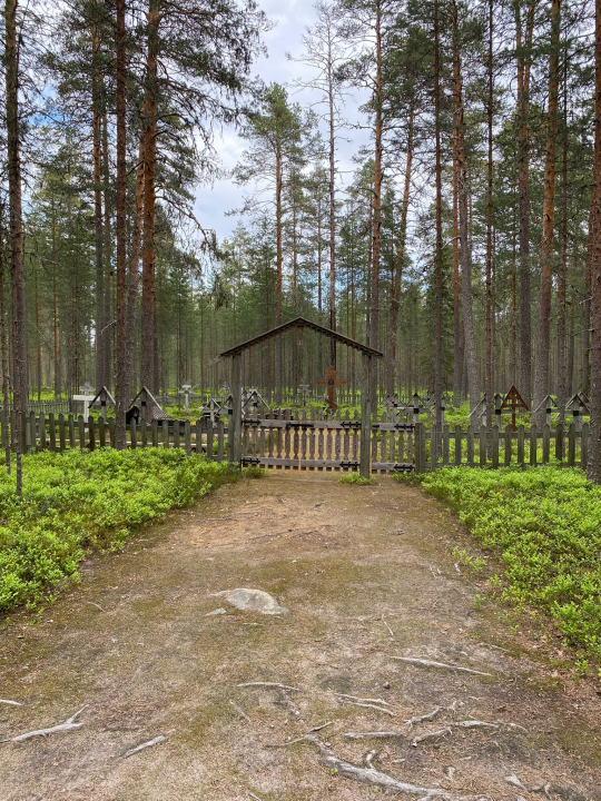 Konevitsan luostarin hautausmaa Keiteleell&auml; 2025