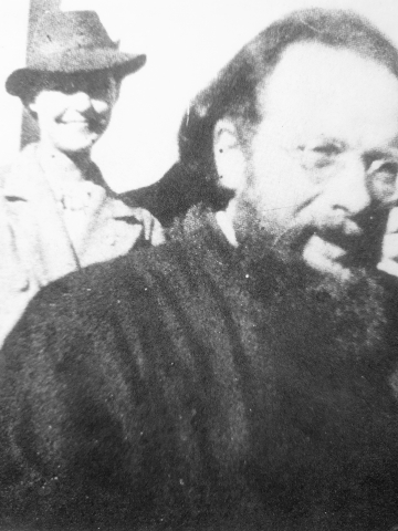 Isä Dimitri Klepin ja vaimonsa Tatjana