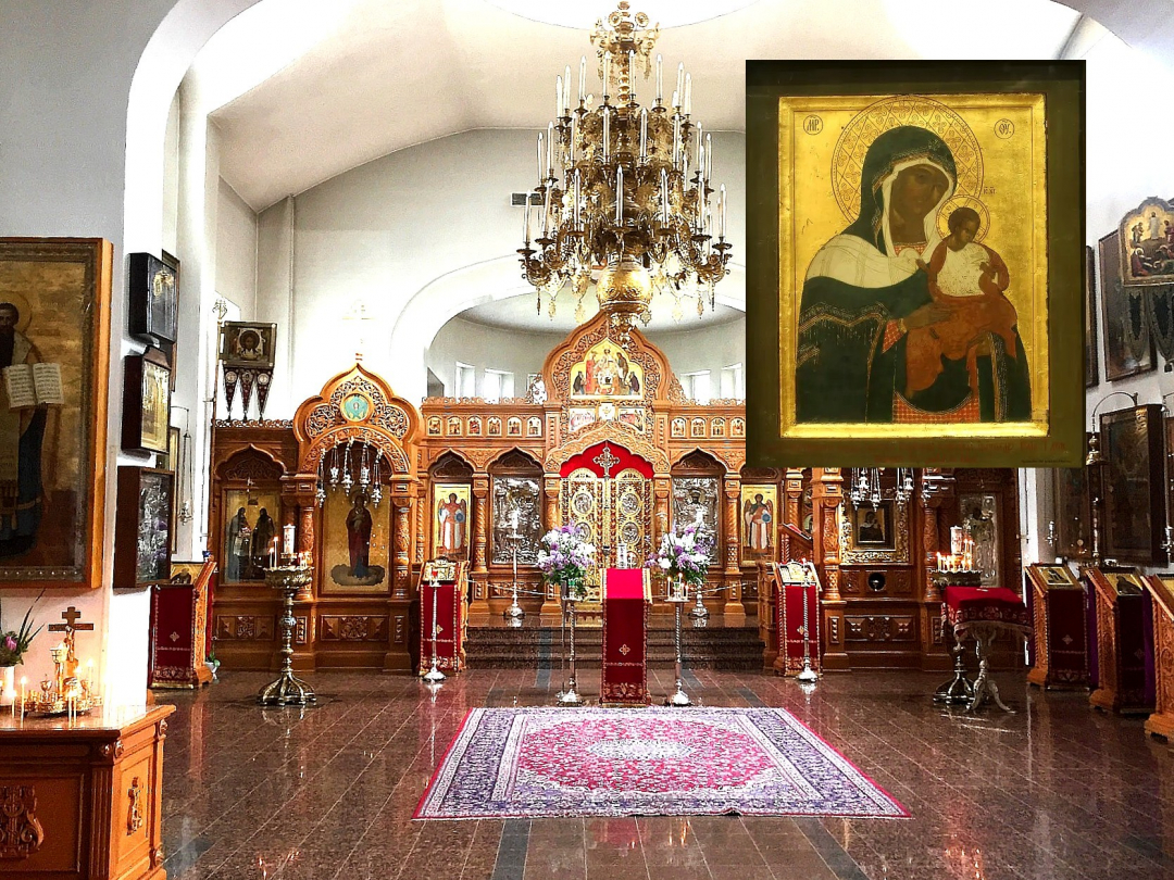 Valamon pääkirkon kirkkosali ja ikoni