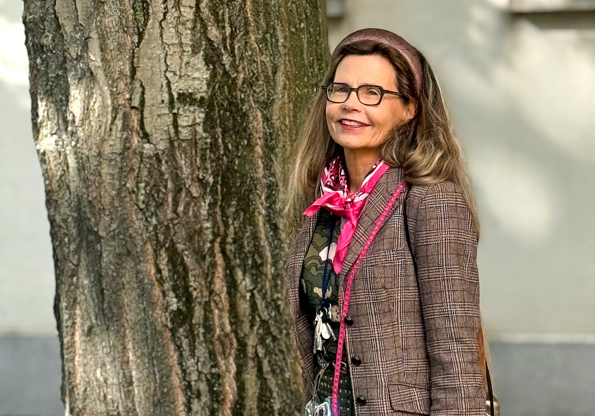 Tutkija Elina Kahla: Nykyisyyden ymmärrys edellyttää menneisyyden tuntemista