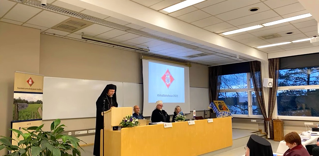 Kirkolliskokouksessa etsitään säästöjä: esillä kahden hiippakunnan malli ja keskushallinnon uudistaminen