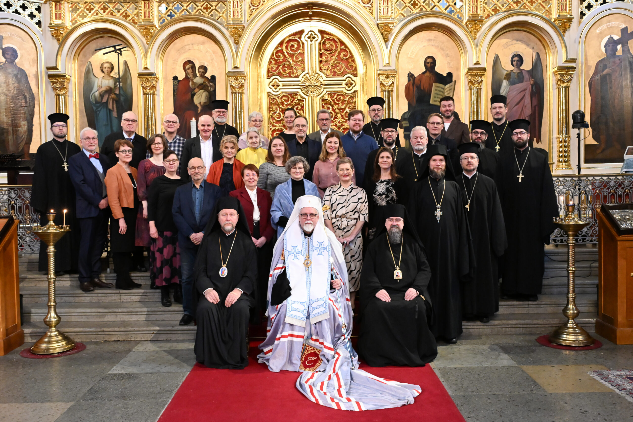 Kirkolliskokous alkoi – patriarkka Bartolomeos mainitsi tervehdyksessään taloudelliset haasteet