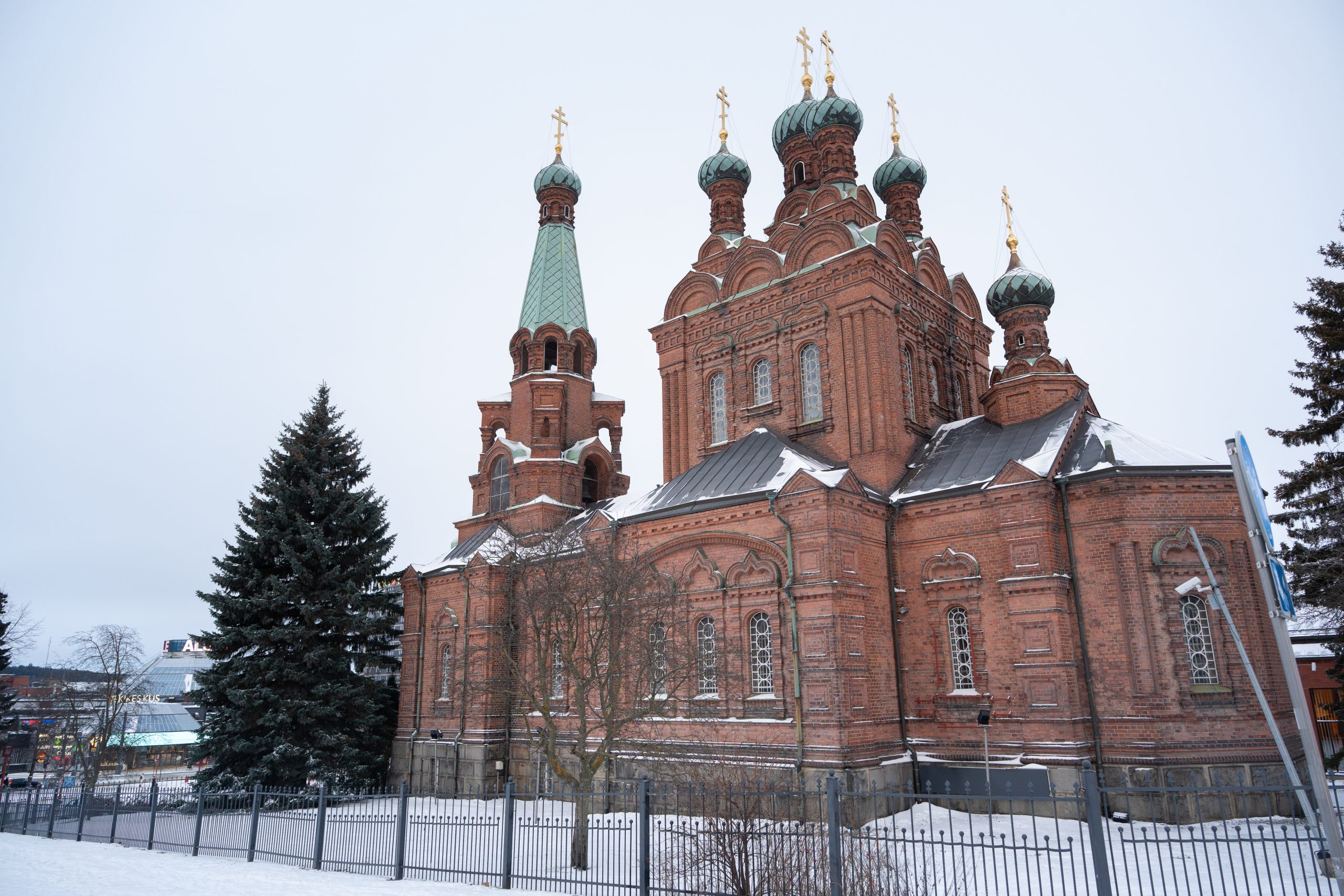 Pyhän Aleksanteri Nevskin ja pyhän Nikolaoksen ortodoksinen kirkko Tampereella