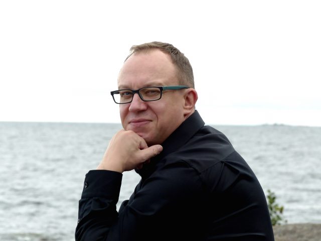 Jani Sivén lähikuvassa